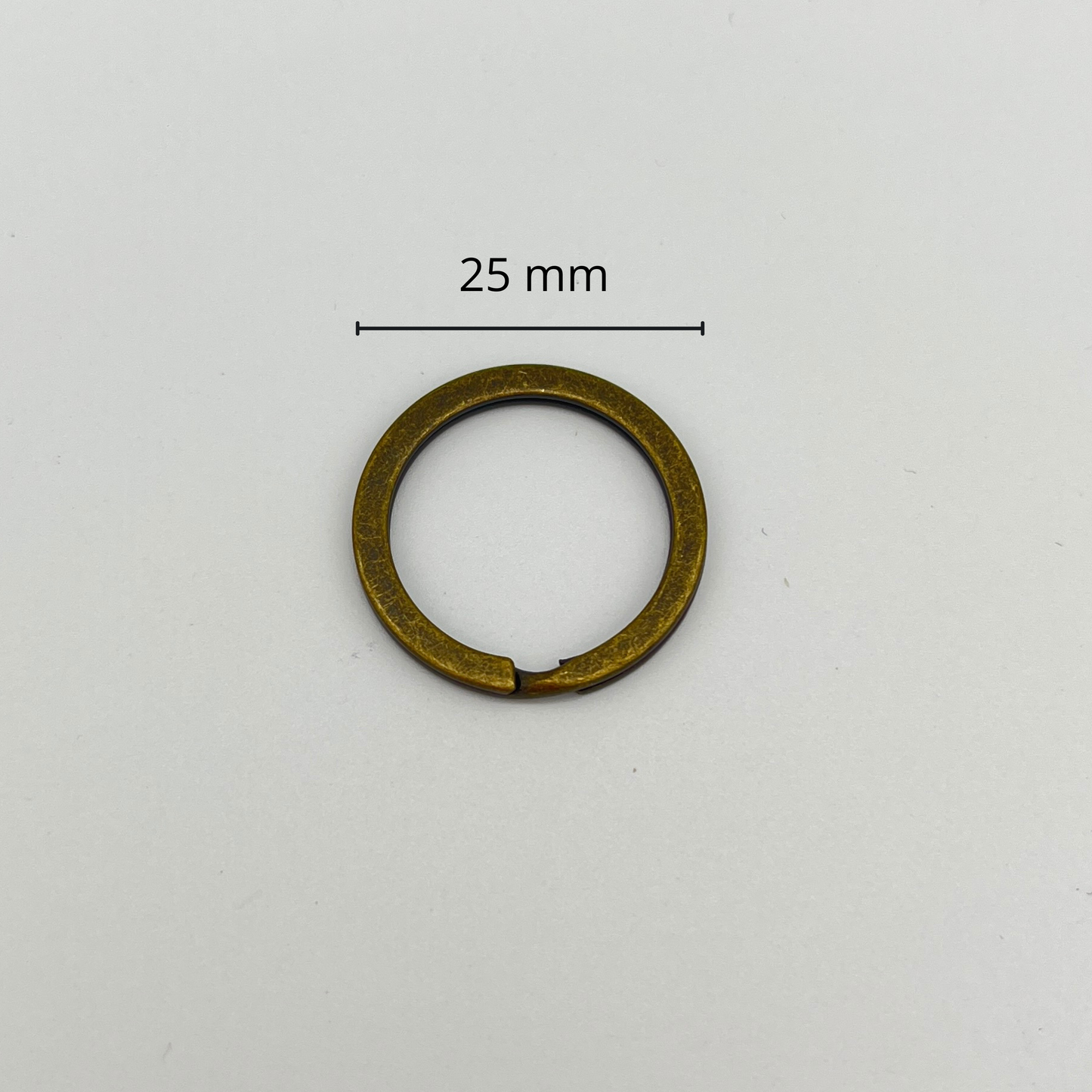 Anneau de porte-clefs 25 mm couleur antique
