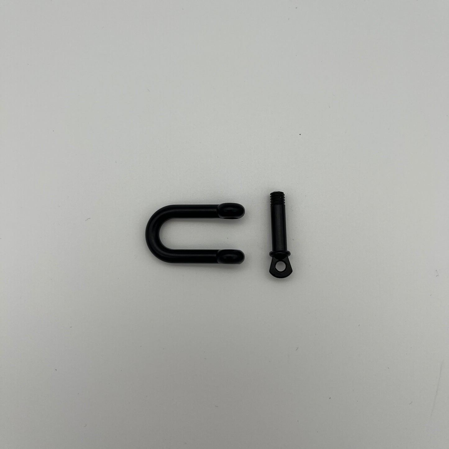 Manille en U en métal noir